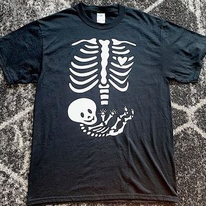 Pregnant Skeleton Tshirt